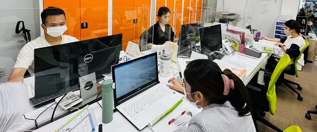 国際事業 職場環境 写真